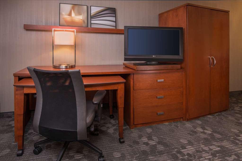 Sonesta Select Columbia Hotel Room photo
