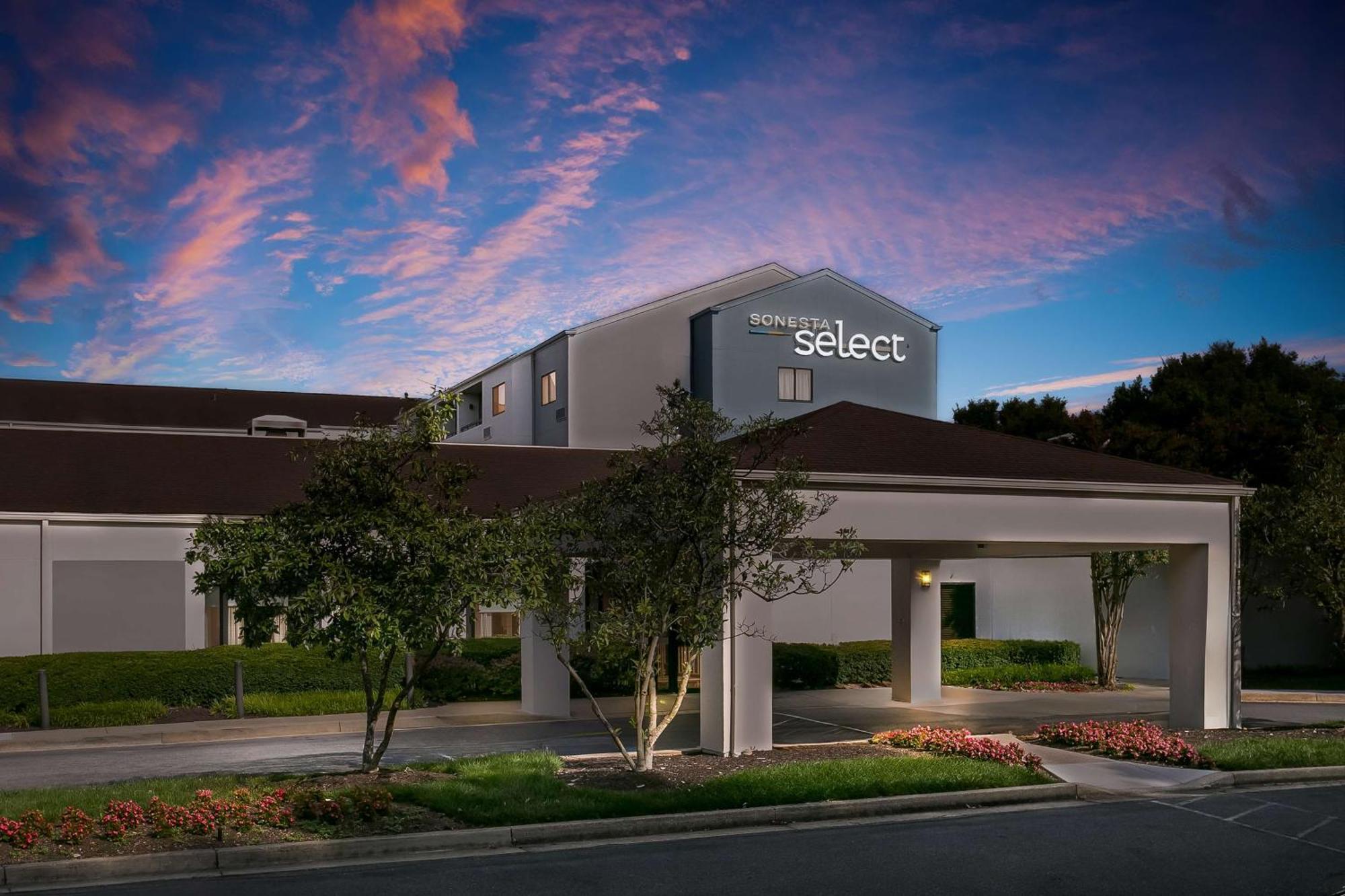 Sonesta Select Columbia Hotel Exterior photo